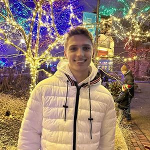 Meet your Posher, James